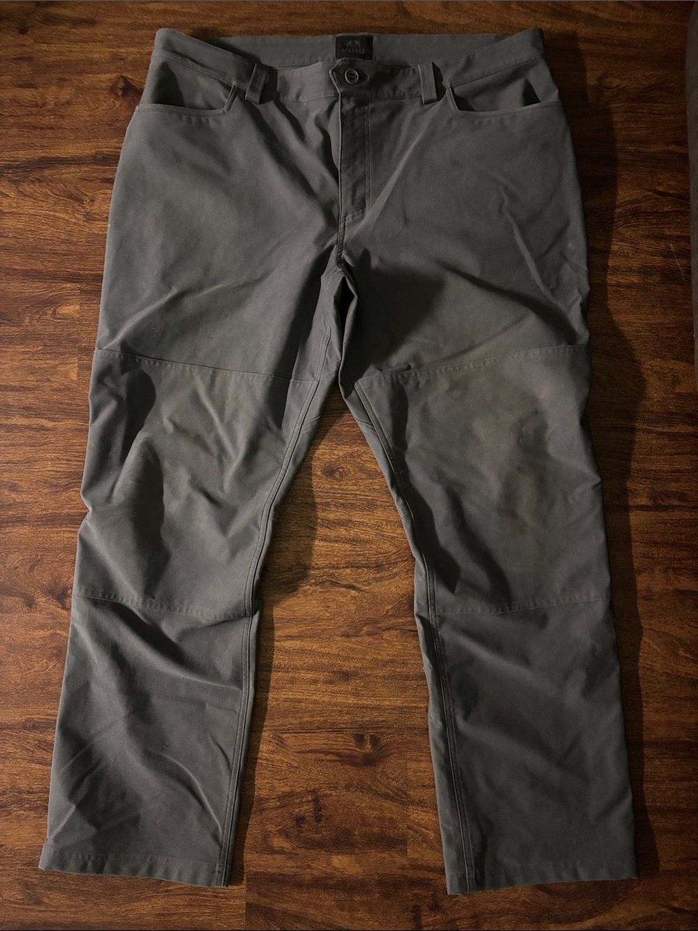 KUIU Men's Charcoal Stretch Chinos
